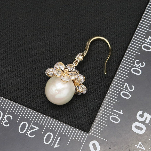 Wholesale Pearl Earrings Retro Geometric Style Electroplating For Women