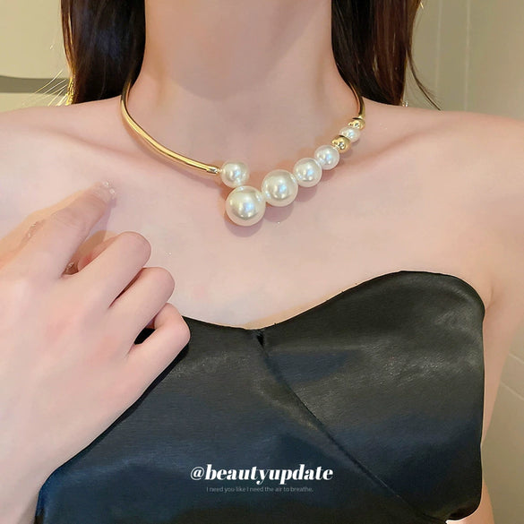 Wholesale Pearl Inlaid Geometric Copper Collar Necklace For Women