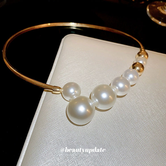 Wholesale Pearl Inlaid Geometric Copper Collar Necklace For Women