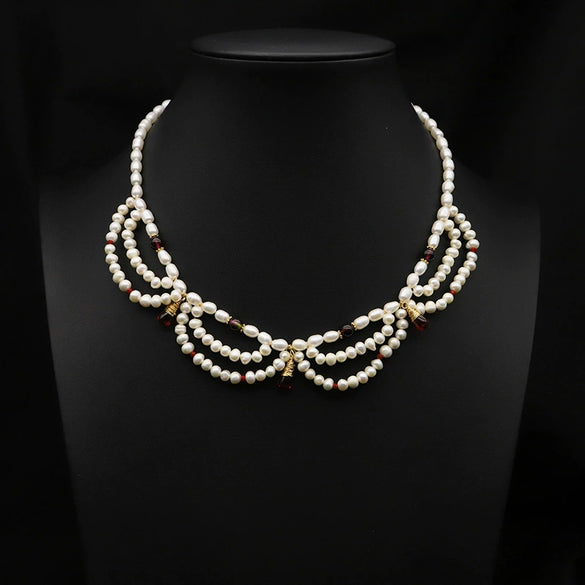 Wholesale Pearl Necklace Retro Geometric Style Petal Tassel Clavicle Chain Electroplating For Women