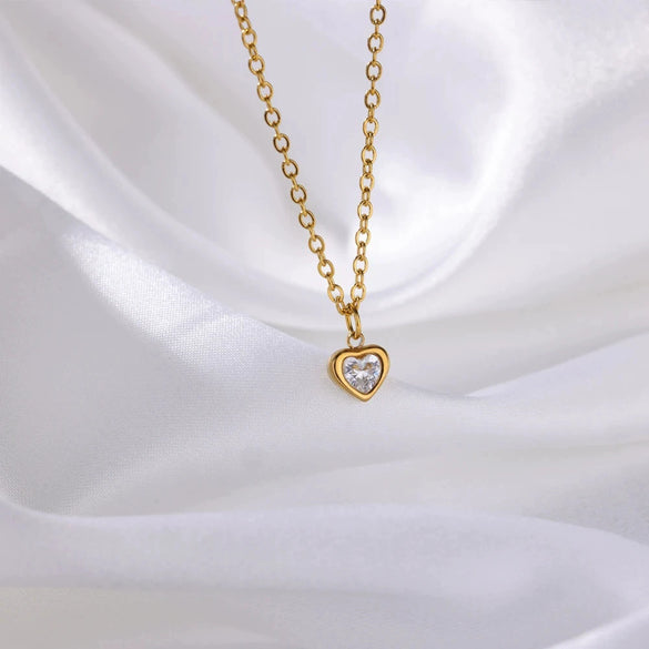 Wholesale Pendant Clavicle Chain Stainless Steel Heart Shaped Electroplating With Letters Numbers Text Pattern Unisex