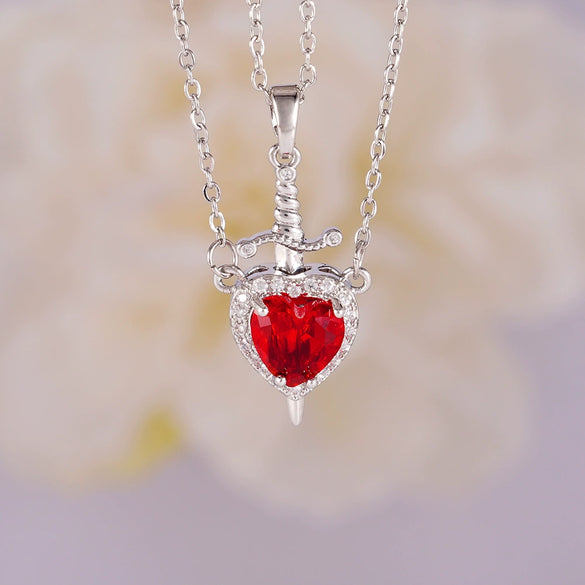 Wholesale Pendant Necklace Copper Inlaid Zircon Light Luxury Retro Love Heart Shape Electroplating