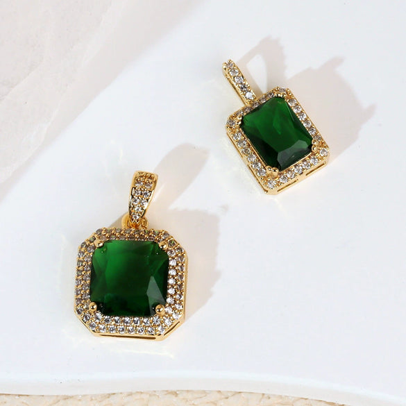 Wholesale Pendant Retro Geometric Style Copper Zircon Electroplated