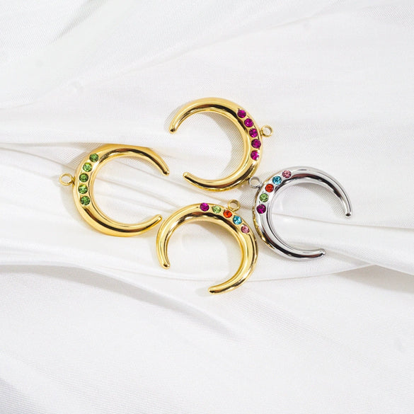 Wholesale Pendant Stainless Steel Zircon Inlaid Colored Diamond Moon Shape Electroplating Process