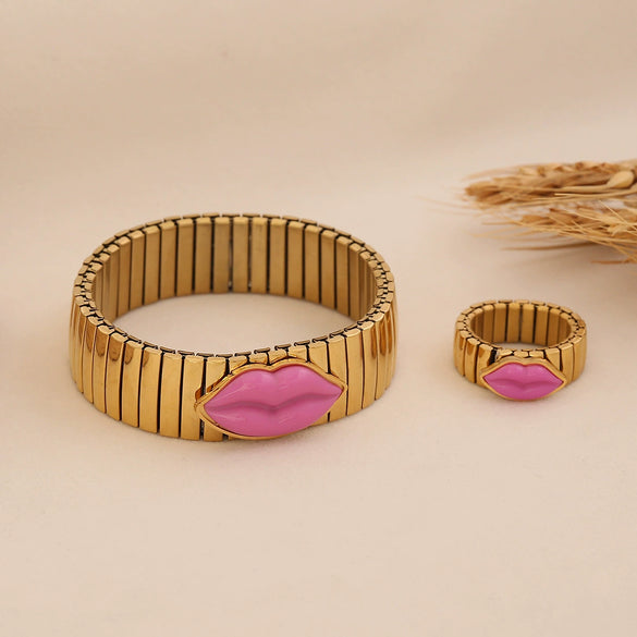Wholesale Personalized Electroplated Stainless Steel Lip Bracelet And Ring Set