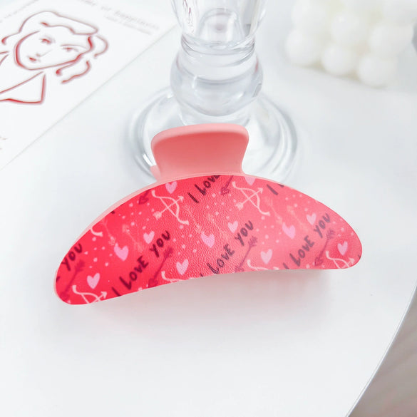 Wholesale Plastic And Resin Handmade Love Hairpin For Women In Sweet Style