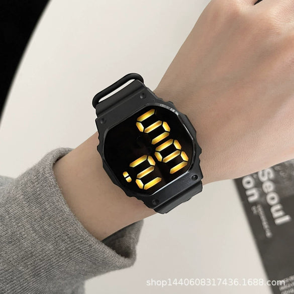 Wholesale Plastic Case And Silicone Strap Luminous Square Electronic Sports Watch For Youth