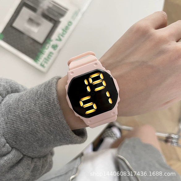 Wholesale Plastic Case And Silicone Strap Luminous Square Electronic Sports Watch For Youth