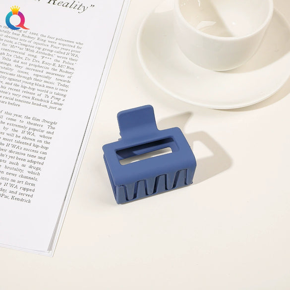 Wholesale Plastic Minimalist Geometric Handmade Women's Shark Hair Clip