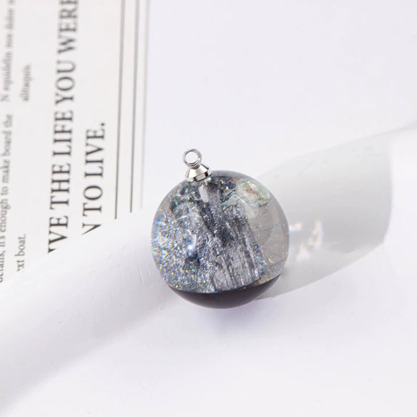 Wholesale Plastic Resin Handmade Diy Round Beads Starry Sky Mountain Pendant Bracelet Necklace Accessories With Epoxy Treatment