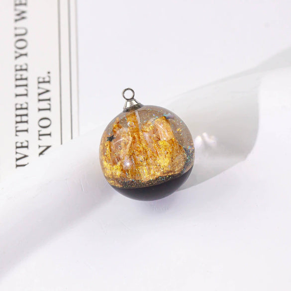 Wholesale Plastic Resin Handmade Diy Round Beads Starry Sky Mountain Pendant Bracelet Necklace Accessories With Epoxy Treatment