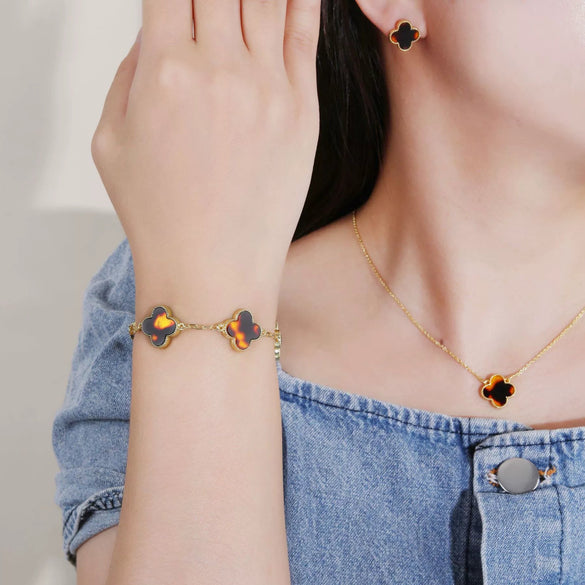 Wholesale Plastic Shell Volcanic Lava Rock Retro 3 Piece Set For Ladies Copper 18K Gold Plated With Plant Flower Pattern Electroplated