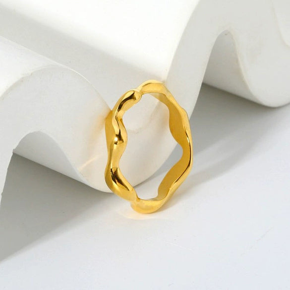 Wholesale Popular Irregular Wave 18K Gold Electroplated Stainless Steel Ring For Women