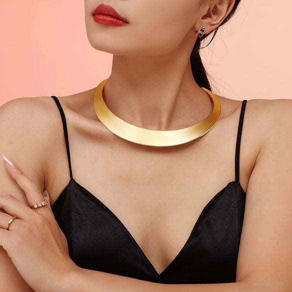 Wholesale Punk Style Exaggerated Open Stainless Steel Necklace With Geometric Design Electroplated