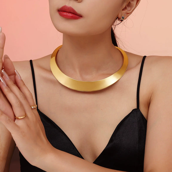 Wholesale Punk Style Exaggerated Open Stainless Steel Necklace With Geometric Design Electroplated