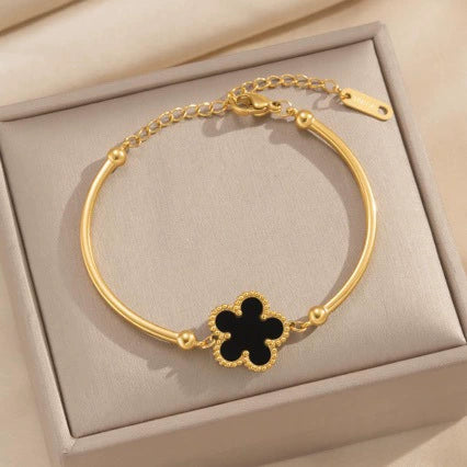 Wholesale Real Gold Electroplated Flower Titanium Steel Bracelet For Women And Unisex Light Luxury Fashion Accessory