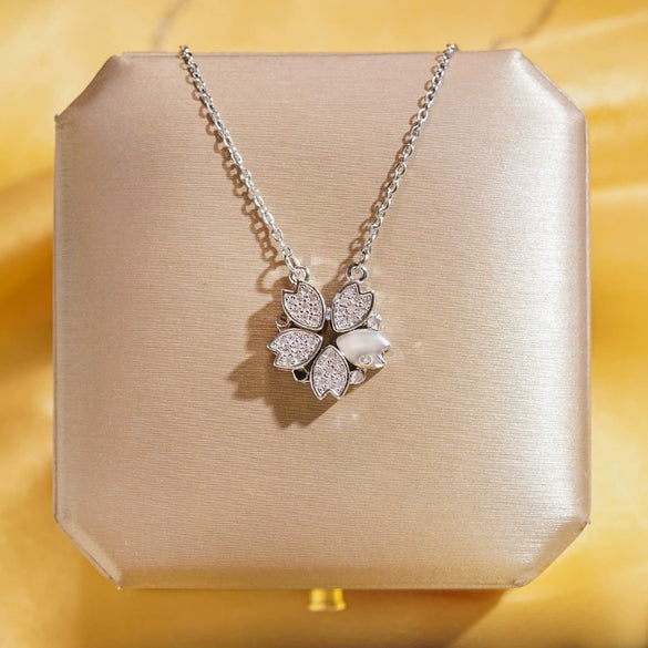 Wholesale Real Gold Electroplated Geometric Pattern Titanium Steel And Copper Necklace With Zircon And Pearl For Women Elegant Light Luxury Jewelry