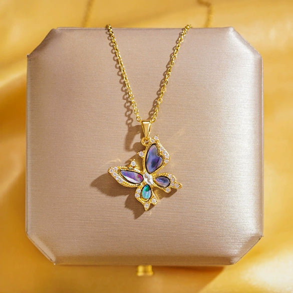 Wholesale Real Gold Electroplated Geometric Pattern Titanium Steel And Copper Necklace With Zircon And Pearl For Women Elegant Light Luxury Jewelry