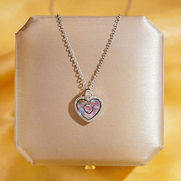 Wholesale Real Gold Electroplated Geometric Pattern Titanium Steel And Copper Necklace With Zircon And Pearl For Women Elegant Light Luxury Jewelry
