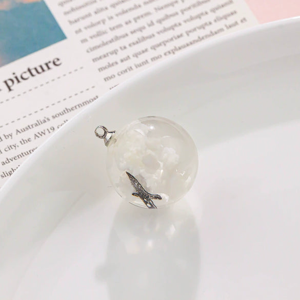 Wholesale Resin And Plastic Natural Style Luminous Blue Sky White Cloud Big Goose Epoxy Necklace Pendant Jewelry