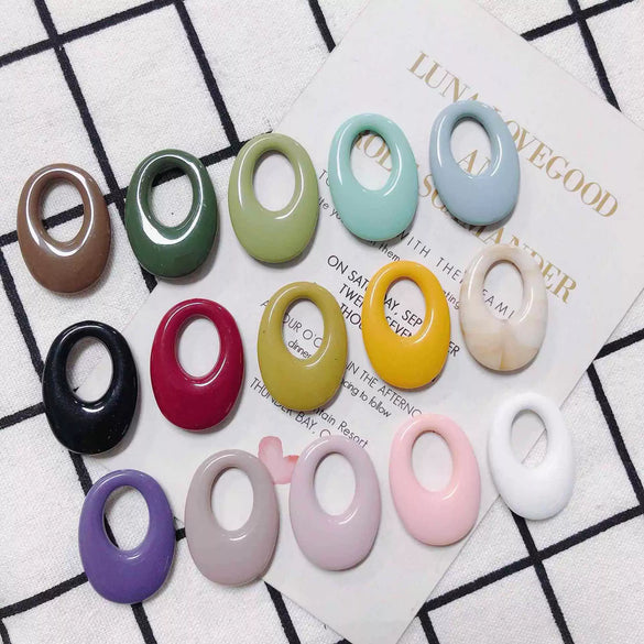 Wholesale Resin And Plastic Oval Earrings And Pendant Jewelry Accessories With Environmental Protection Treatment