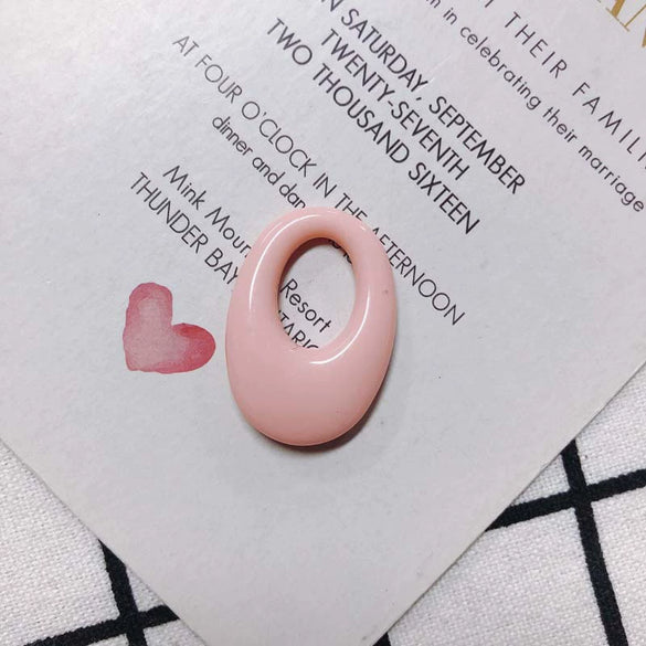 Wholesale Resin And Plastic Oval Earrings And Pendant Jewelry Accessories With Environmental Protection Treatment