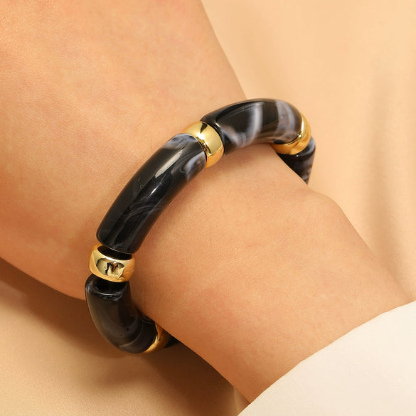 Wholesale Resin Geometric Asymmetrical Open Bracelet For Women Environmentalfriendly Retro Exaggerated Simple Elegant Highend Versatile