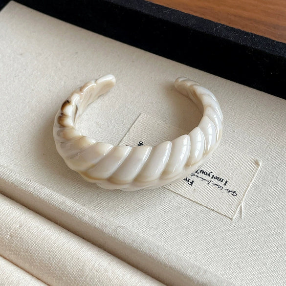 Wholesale Resin Open Bracelet With Irregular Geometric Pattern Handmade Exaggerated Style