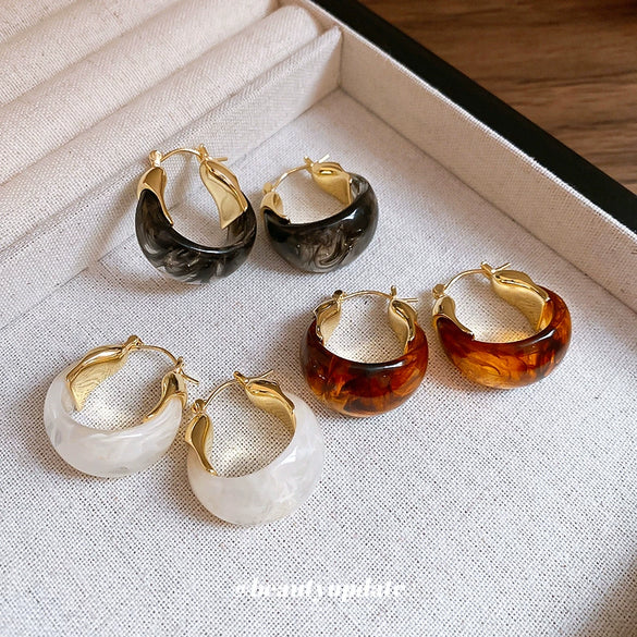 Wholesale Resin U Shaped Ear Buckle Retro Niche All Match Light Luxury Earrings For Women Electroplated