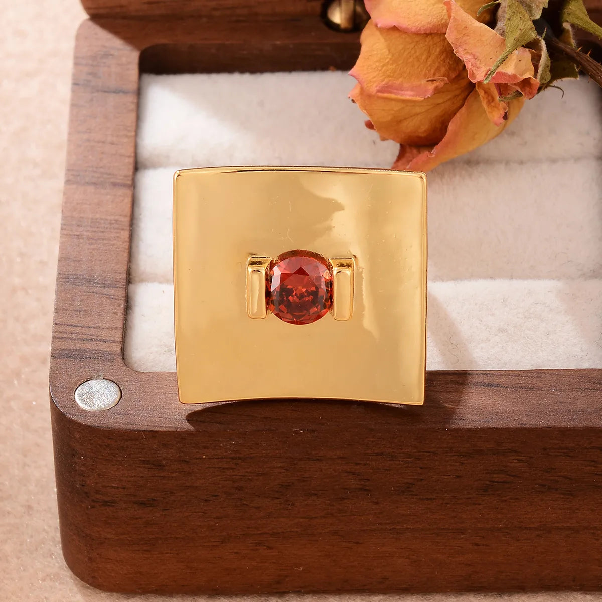 Wholesale Retro C Shape Square Oval Copper Shiny Metallic Round Gold Plated Glass Zircon Open Rings