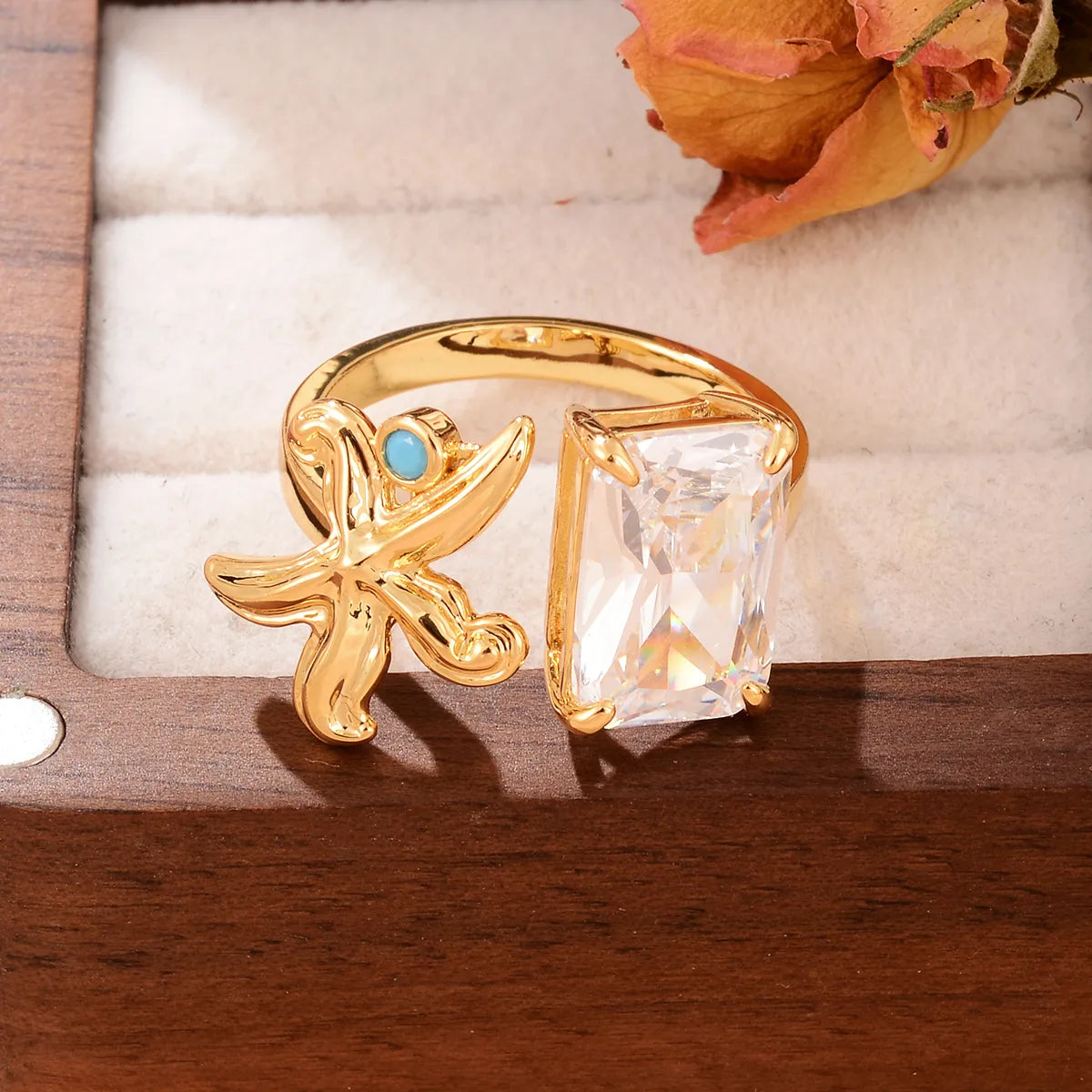 Wholesale Retro C Shape Square Oval Copper Shiny Metallic Round Gold Plated Glass Zircon Open Rings