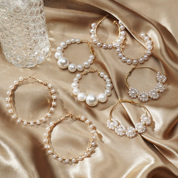 Wholesale Retro C Shaped Geometric Pearl And Alloy Earrings