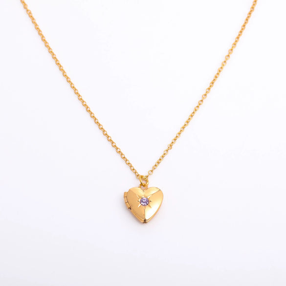 Wholesale Retro Diamond Heartshaped Titanium Steel And Copper Necklace For Women