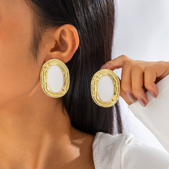 Wholesale Retro Drop Shaped Pleated Geometric Oval Triangle Earrings For Women Made Of Iron With Electroplating