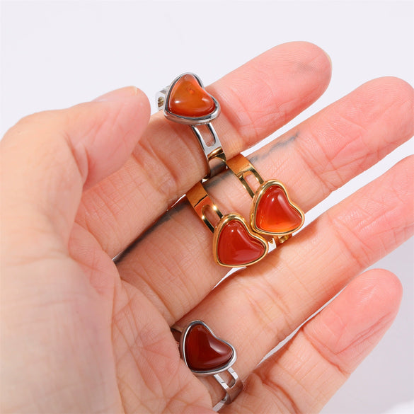 Wholesale Retro Electroplated Heart Shape Titanium Steel Ring For Women