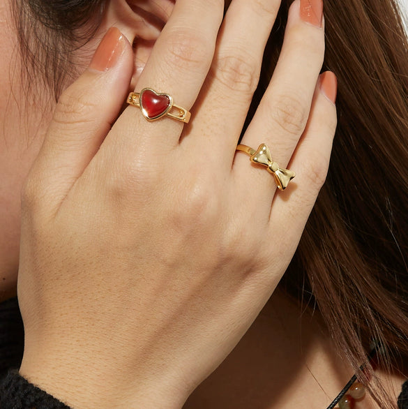 Wholesale Retro Electroplated Heart Shape Titanium Steel Ring For Women