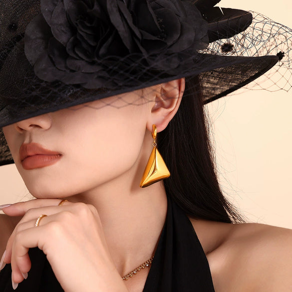 Wholesale Retro Fashion Geometric 316L Stainless Steel Electroplated Triangle Three Dimensional Pendant Earrings For Women