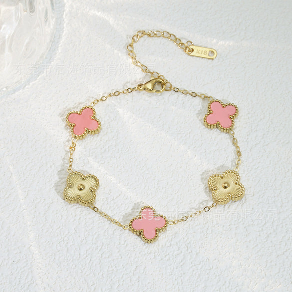 Wholesale Retro Floral Stainless Steel 18K Gold Plated Lucky Clover Bracelet For Men And Women