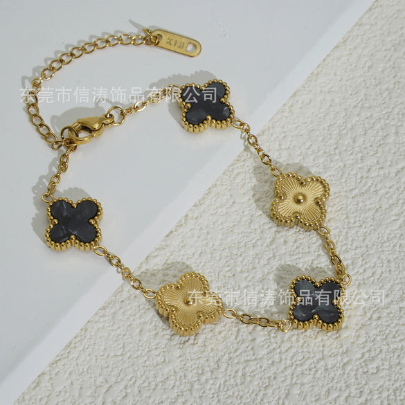 Wholesale Retro Floral Stainless Steel 18K Gold Plated Lucky Clover Bracelet For Men And Women