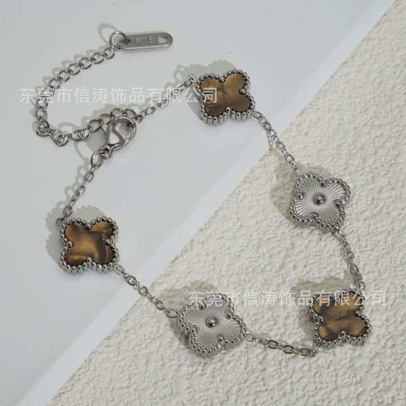 Wholesale Retro Floral Stainless Steel 18K Gold Plated Lucky Clover Bracelet For Men And Women