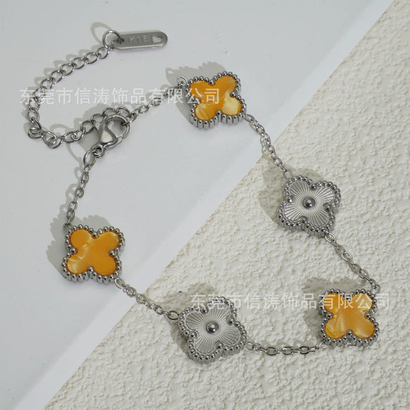 Wholesale Retro Floral Stainless Steel 18K Gold Plated Lucky Clover Bracelet For Men And Women