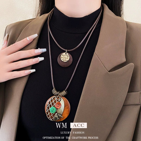 Wholesale Retro Geometric Alloy And Leather Clavicle Necklace With Electroplating