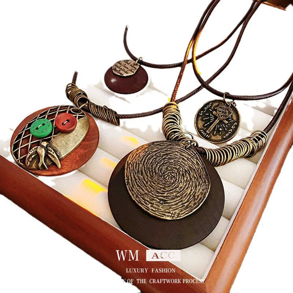 Wholesale Retro Geometric Alloy And Leather Clavicle Necklace With Electroplating
