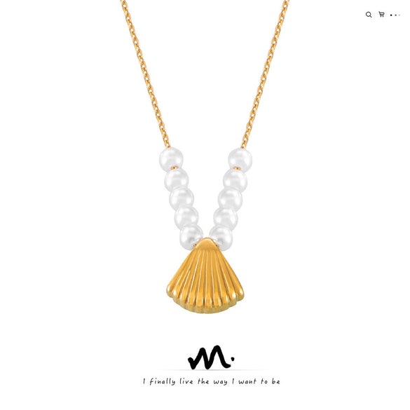Wholesale Retro Geometric Shell Shape Titanium Steel Electroplated Pendant Necklace For Women