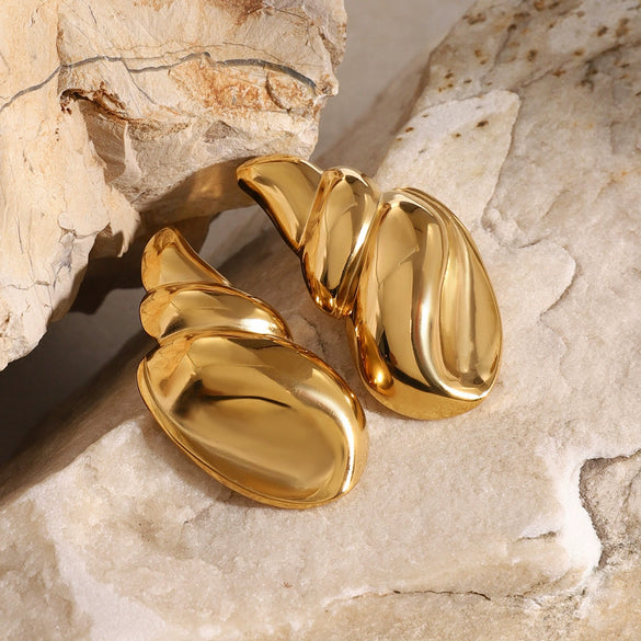 Wholesale Retro Geometric Stainless Steel Conch Earrings 18K Gold Electroplated Nonfading Jewelry
