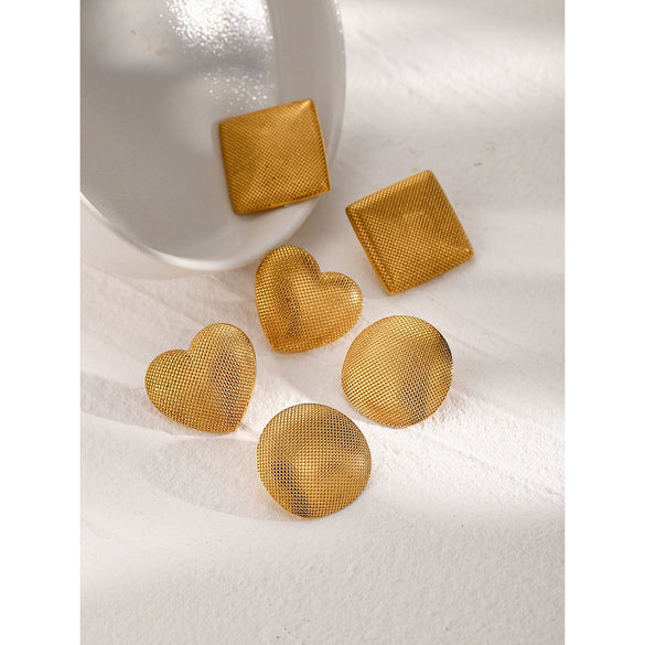 Wholesale Retro Geometric Stainless Steel Gold Embossed Round Antiallergy Women's Earrings