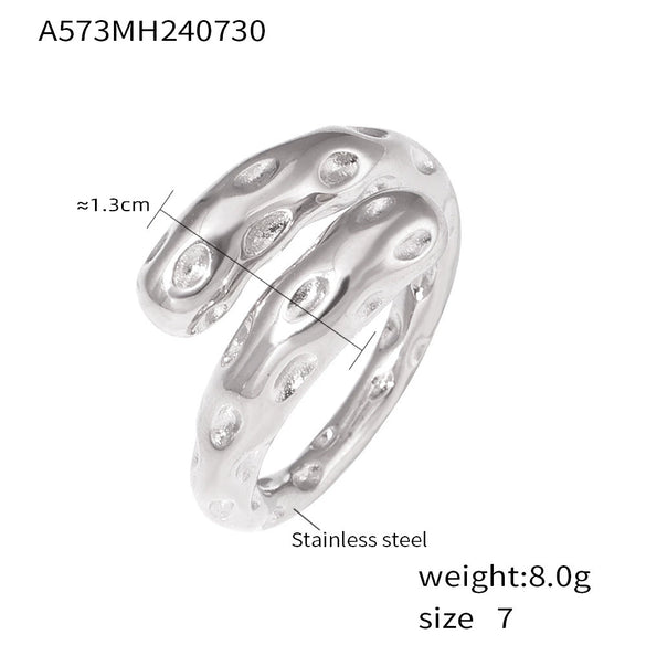 Wholesale Retro Hammer Karst Geometric 316L Stainless Steel Ring With 18K Gold Plated Electroplating For Women