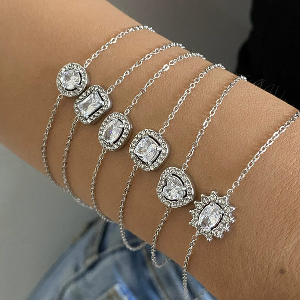 Wholesale Retro Love Temperament Women's Bracelet In Geometric Shape Titanium Steel And Stainless Steel With Electroplating