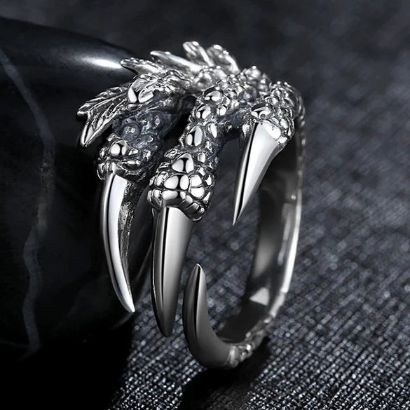 Wholesale Retro Metal Ring With Dragon Claw And Eagle Claw Animal Patterns Electroplated