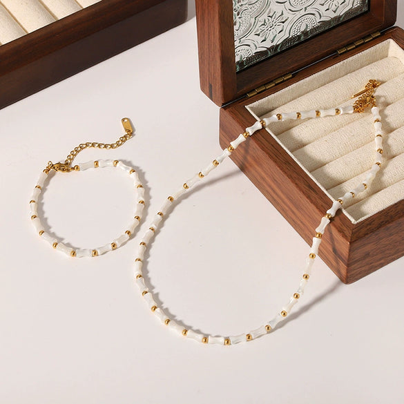 Wholesale Retro Natural Shell Slub Clavicle Chain Necklace For Women Stainless Steel Gold Plated With Vacuum Real Gold Electroplating In Pvd Furnace